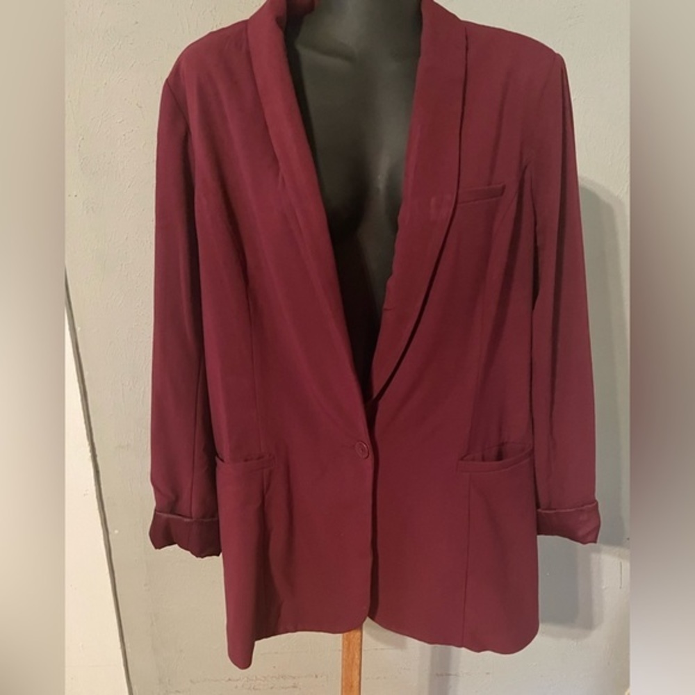 XL Guess Women’s Burgundy Blazer